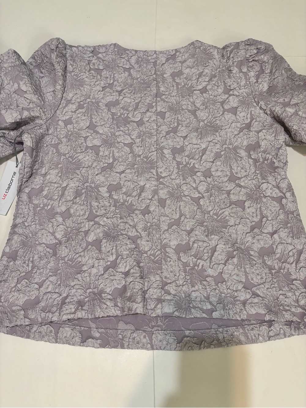 Liz Claiborne Light Lilac Floral Textured Top - Picture 13 of 13